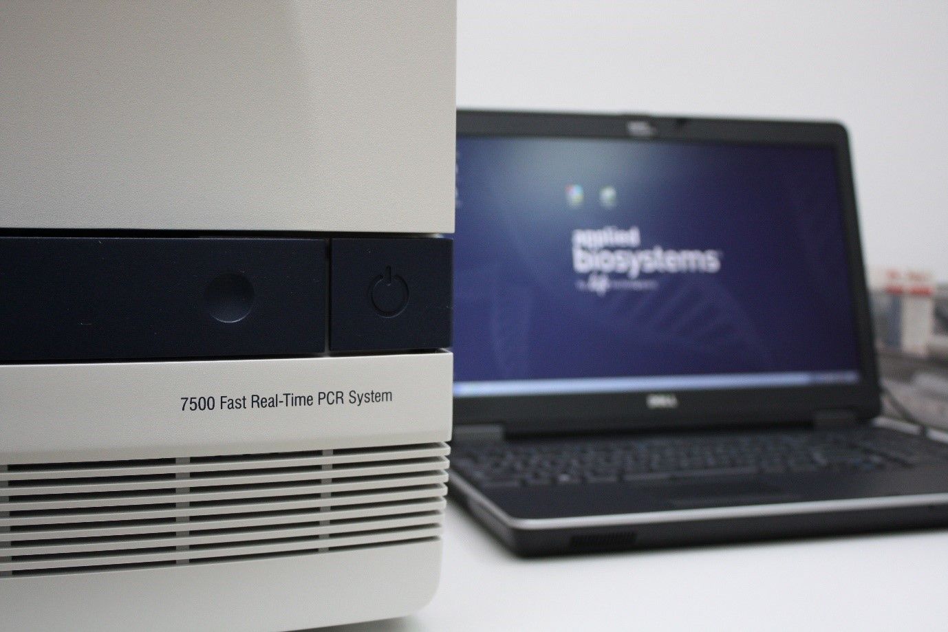 Thermo Fisher 7500 Fast Real-Time PCR